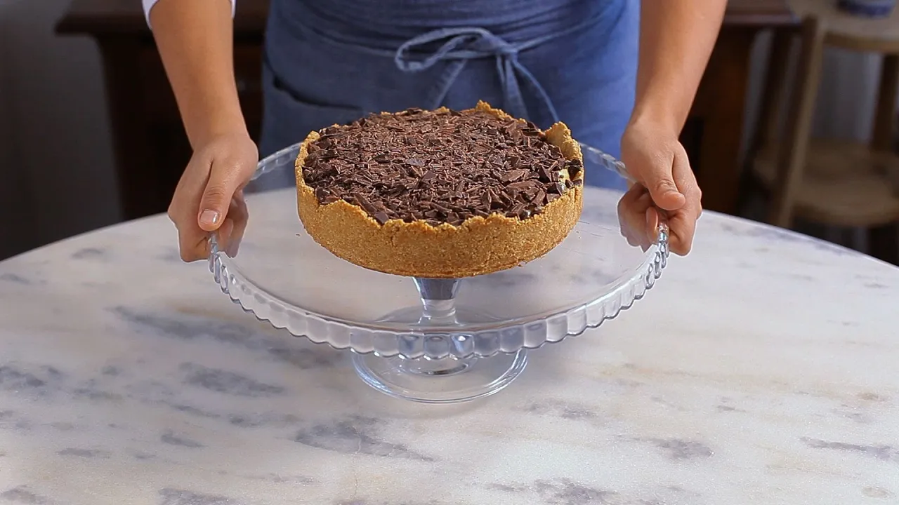 VOCÊ JÁ COMEU TORTA TRUFADA DE LIMÃO ASSIM?? SUPER FÁCIL