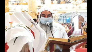 الانبا كاراس يبكي في القداس قطعة اجيوس للانبا كاراس الصوت الملائكي 