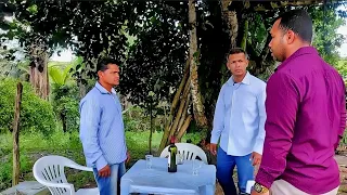 PASTOR leva seus OBREIROS para um BAR