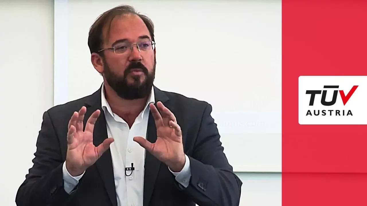 Gregor Fauma: Verhaltensforschung zwischen Portiersloge und Führungsetage