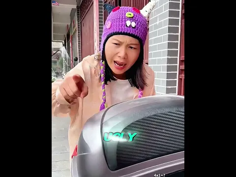 First she thought a camera was a transformer… then a fat cat was an alien. Wild #funny #pov
