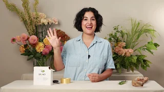 How to use Oasis Floral U-Glue Dashes for Floral Design