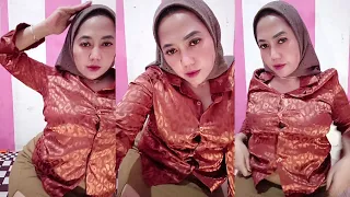 tante pamer toge bigo live meresahkan