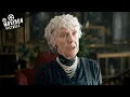 Download Lagu The Queen Mother Is NOT Happy | The Crown (Victoria Hamilton, Claire Foy)