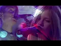 Avril Lavigne - I'm with You (Live on Top Of The Pops 1/18/2003)