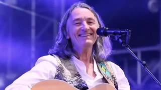 Roger Hodgson Supertramp Give A Little Bit Smiling Gecko Charity 