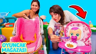 Oyuncak Mağazasında Alışveriş! Cry Babies'e Mama Sandalyesi, Zara'ya Akıllı Saat! 🛒🎁