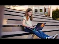 Discover the Advantages of Online Learning Today