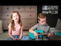 Download Lagu Twinkle Twinkle Little Star - 7-Year-Old Claire Crosby with 5-Year-Old Carson Crosby on Ukulele!
