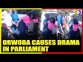 Download Lagu DRAMA VAN ORWOBA: Drama in het parlement als de afgezette senator Orwoba de poort blokkeert