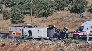 Diyarbakır Da Feci Kaza Adıyamanlı 2 Sağlık Çalışanı Hayatını Kaybetti 14 Yaralı 
