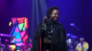sonnie badu afro praise the safari experience live at the buckhead theatre 
