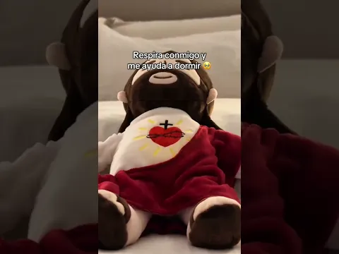 Dormir abrazando a Jesús se siente increíble 🥹❤️