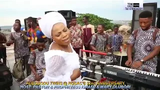 PROPHETESS MARY OLUBORI THRILLS CONGREGATION WITH HER SHAKU SHAKU MOVES