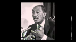 السادات يلقى بيان حول ثورة 25 يناير 