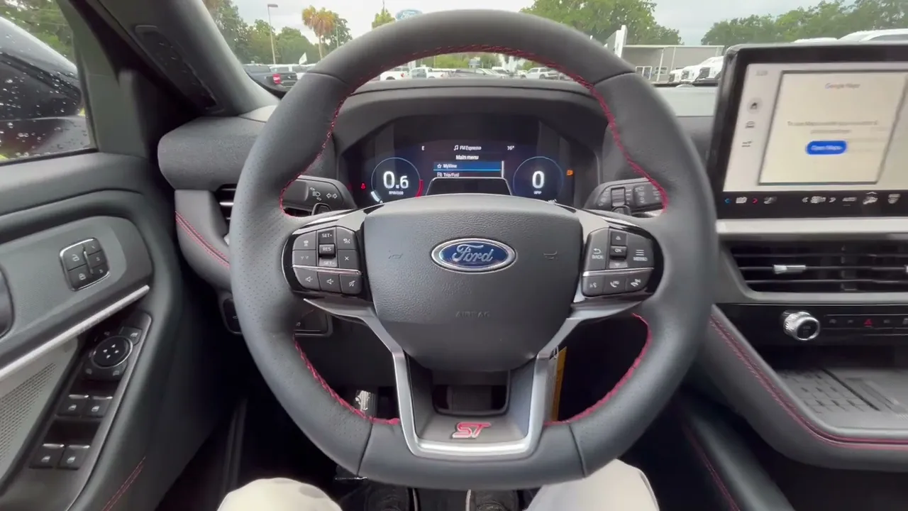 2025 Ford Explorer ST photo 53