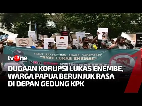 Puluhan Warga Papua Berunjuk Rasa di Depan Gedung KPK