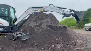 RENTAL - Bobcat E32 Compact Excavator