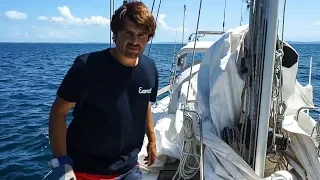 Nossa vela estourou e perdemos a Regata – Unforgettable Sailing (Ep.85)