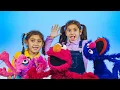 Download Lagu Ellie \u0026 Maddie Plays Color Freeze Dance Challenge with Elmo Abby \u0026 Grover