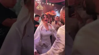 عروس تغني عاملي حالك مش عارفاني طيب اوكي ماشي يا غالي ترند تيك توك صارلي زمان ما خجلتش من واحدة 