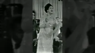 هل رأى الحب سكارى الاطلال أم كلثوم 