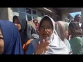 BERDESAKAN DAN SALING DORONG RATUSAN WARGA CIASEM  DEMI MENDAPATKAN  SEMBAKO MURAH BERSUBSIDI