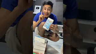 شاب غني يعطي الفقراء هدايا غالية في الشوارع اسكتش امكامل 