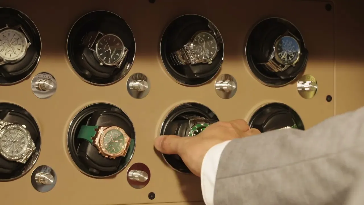 Philips Valis | Luxury Smart Safe video