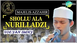 Download [ MANTAP! ] Shollu 'Ala Nurilladzi _ Az-Zahir Lirik Arab + Latin [ Full HD ] MP3