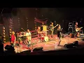 Download Lagu Roland Gift – She Drives Me Crazy (Live at O2 Apollo Manchester 2025) | Fine Young Cannibals 80s Hit