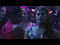 Download Lagu voy a comerte entero chica vampiro