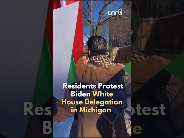 ⁣Protesters gathered outside Henry Hotel in Dearborn to protest calling for a ceasefire.