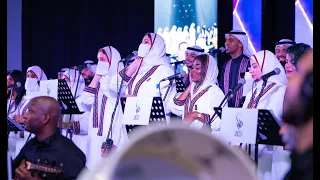 على بابي واقف قمرين   فرقة ركوز   بقيادة المايسترو د كريم عبدالعزيز                      دندنها