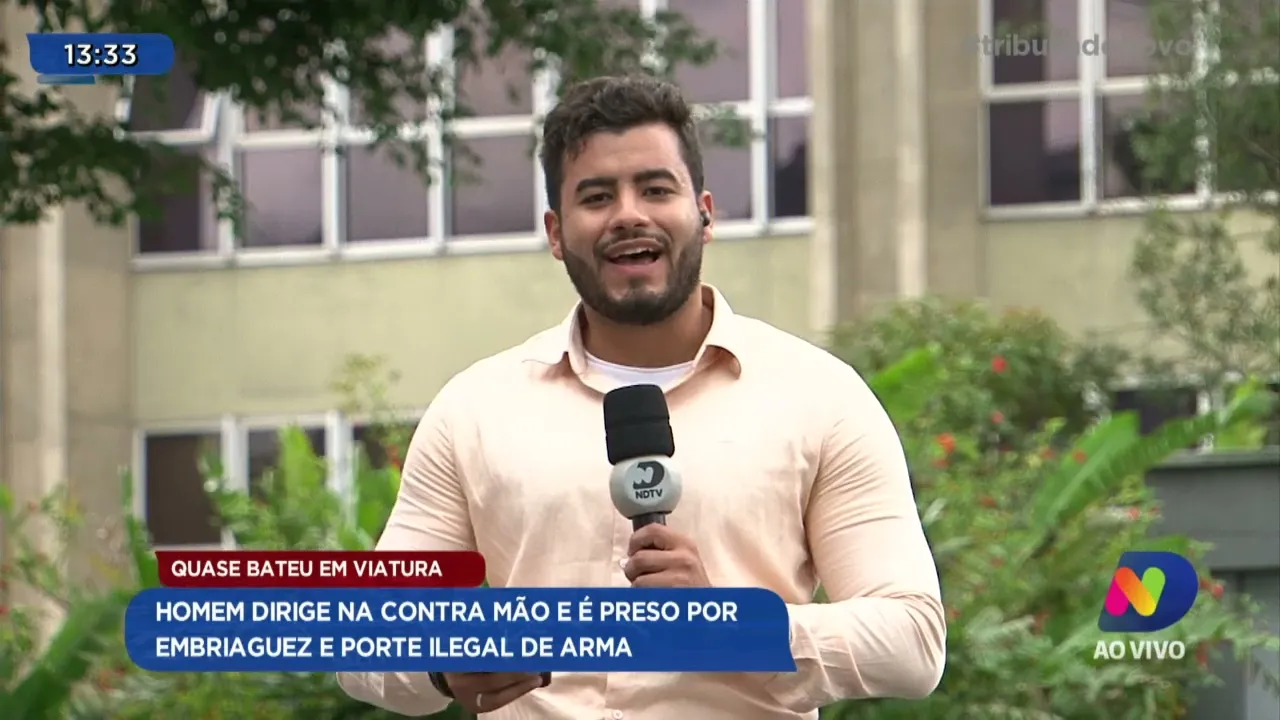 Quase bateu em viatura: homem dirige na contramão e é preso por embriaguez e porte ilegal de arma