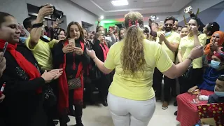 رقص ساخن شيخة طراكس صاحبة المؤخرة الكبيرة سمعها