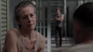 Walking Dead Carol is a Bad-ass
