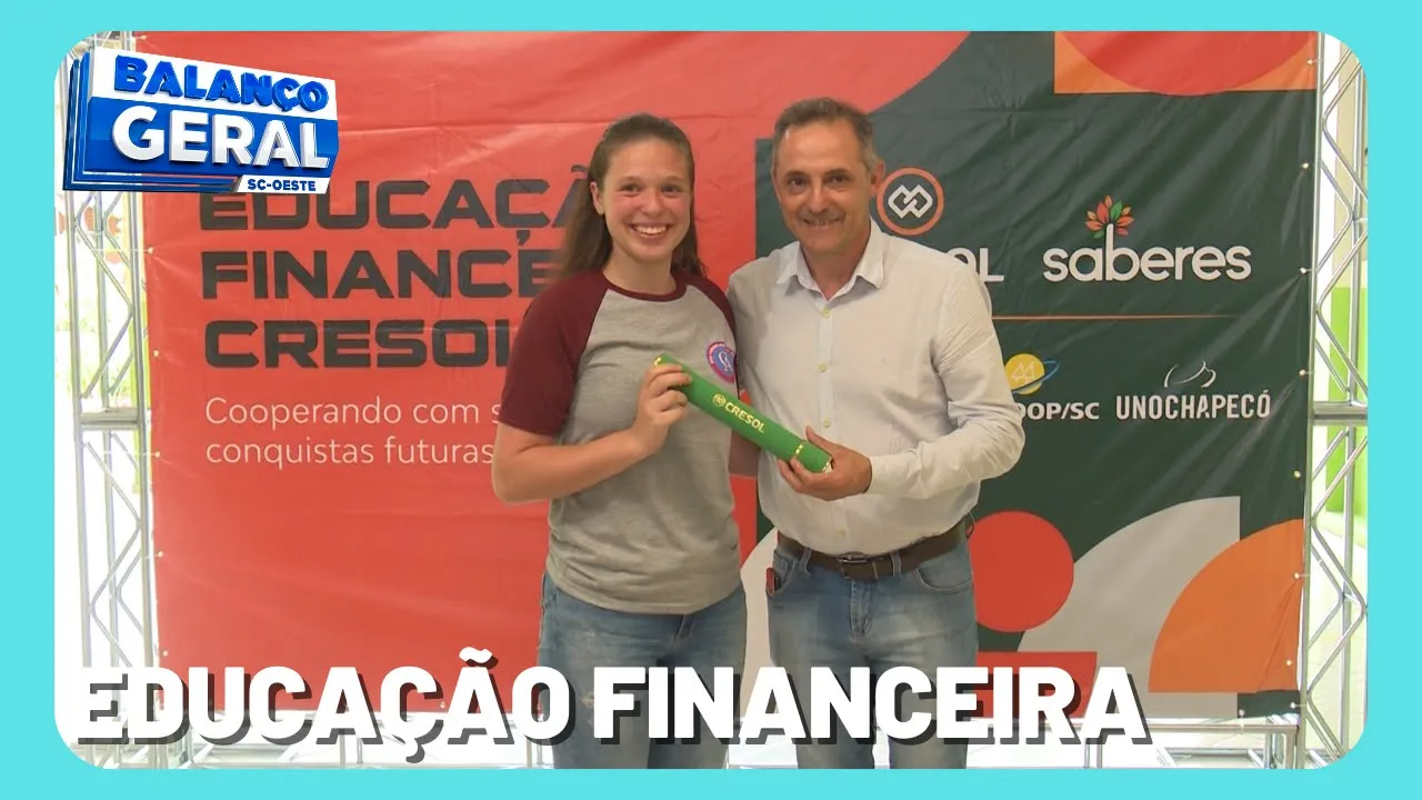 Alunos encerram curso sobre educação financeira em Cordilheira Alta