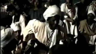 يا آل بيت النبي لنا عندكم واحد دندنها