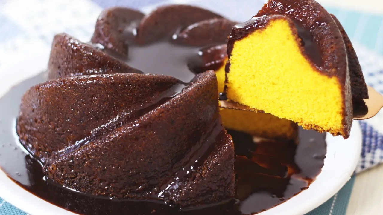 7 anos de canal e pra comemorar fiz UM BOLO DE ANIVERSÁRIO! BOLO DE CENOURA COM BRIGADEIRO EM CAMADA. 