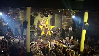 عشاء إطلاق Glamour Show من تنظيم سيدة الأعمال ناتالي فضل الله ورجل الأعمال علي شريف في مطعم عنبر 