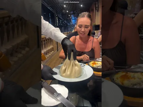 Would You Pay ₹1,000 for This Momo?