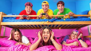BATALHA DOS MENINOS VS MENINAS *Deu briga !