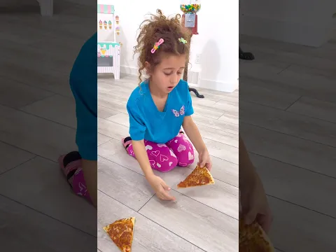 Sierra teaches Rhia to not eat pizza from the floor