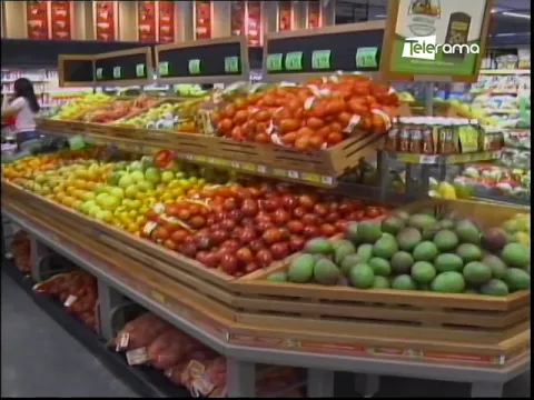 Corporación Favorita inauguró local de Supermaxi en Urdesa - Gye