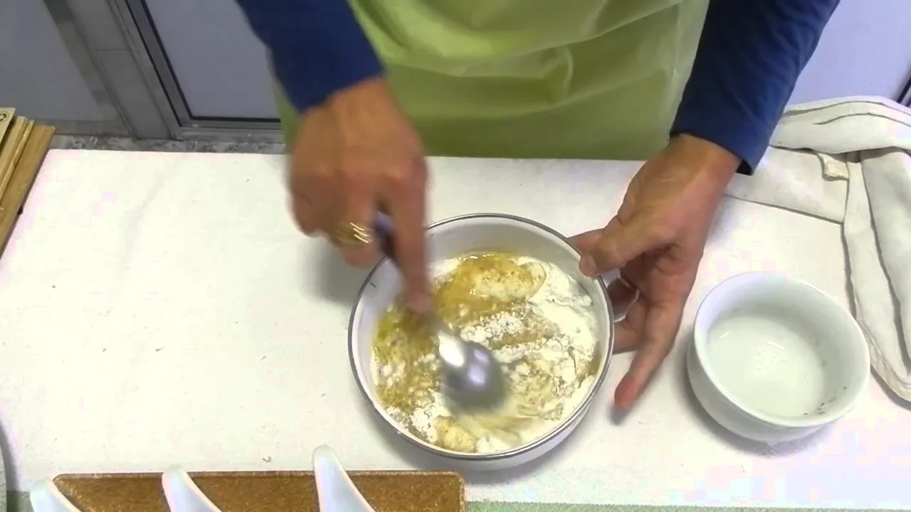 PÃO DE FRIGIDEIRA SEM GLÚTEN SEM OVO E SEM LEITE