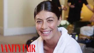 Alessandra Mastronardi si prepara per il red carpet alla Mostra del Cinema di Venezia