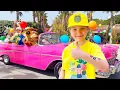 Download Lagu Roma and Diana's Family Vacation - BEST Travel Vlogs with Diana and Roma