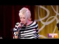 Download Lagu Gwen Stefani - The Sweet Escape (Remastered) Live Tv Show JMMKMML 2011 HD