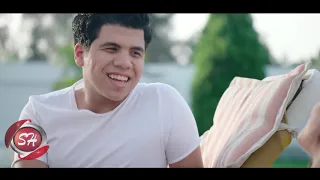 صحيح انك بعتني لكن أنا لن ابيعك بل سأهديك للناس واكتب عليك مـــــــــجــانـــــــا 